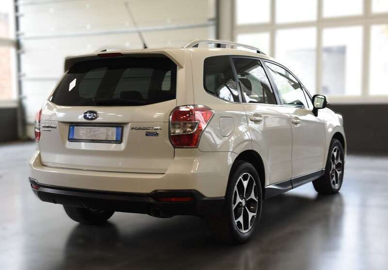 Usata Subaru Forester Exclusive+ 147 CV (108 kW) 2014 Bianco SUV