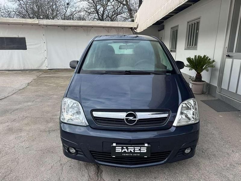 Usata Opel Meriva Cosmo 75 CV (55 kW) 2008 Grigio Monovolume