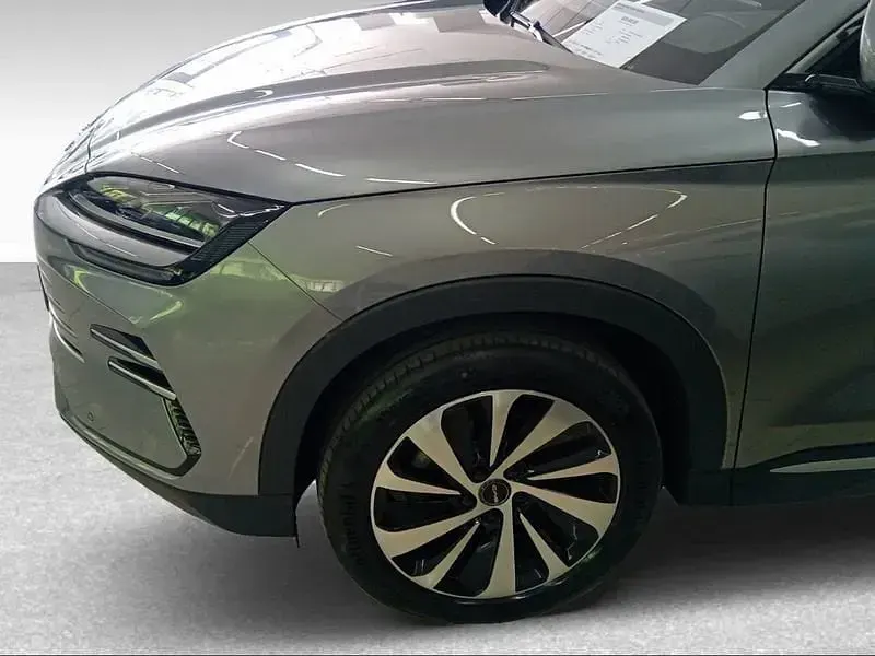 Usata BYD Seal U Boost 218 CV (160 kW) 2025 Grigio SUV