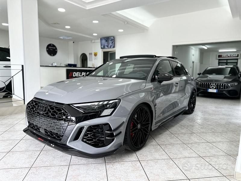 Usata Audi RS3 Comfort 500 CV (367 kW) 2023 Grigio Berlina