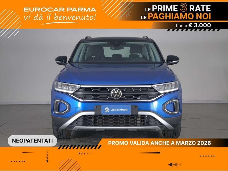 Usata VW T-Roc Life 116 CV (85 kW) 2022 Ravenna blue metallizzato SUV