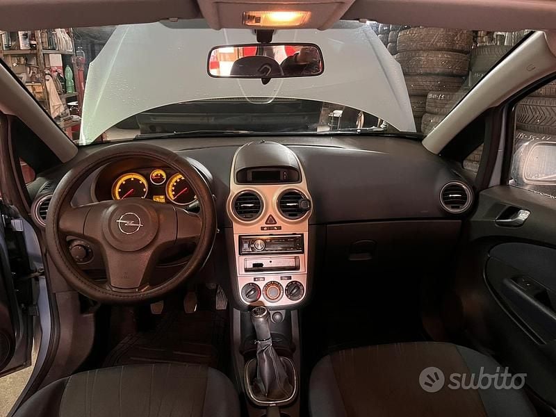 Usata Opel Corsa 2007 Utilitaria