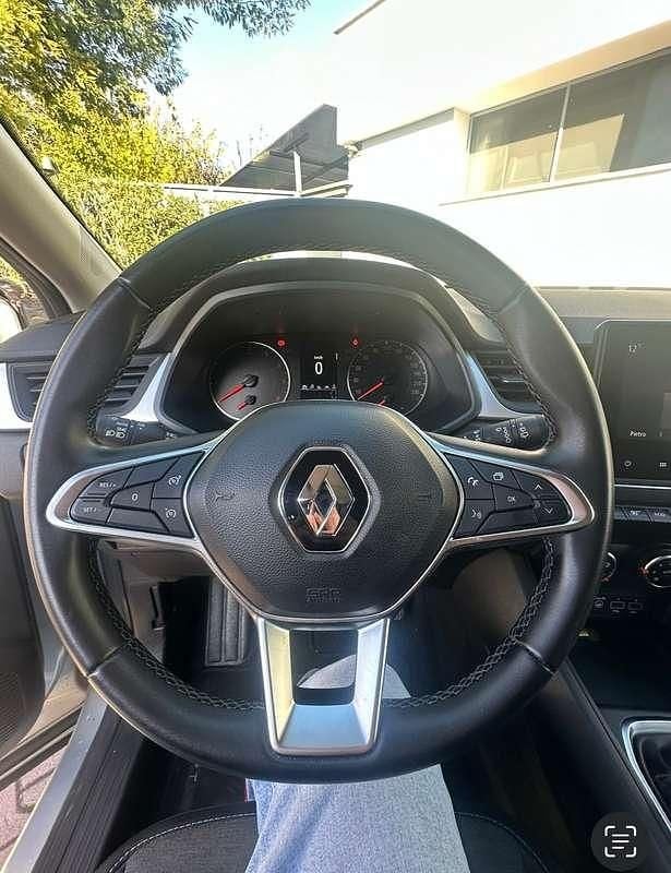 Usata Renault Captur Equilibre 101 CV (74 kW) 2023 Grigio SUV