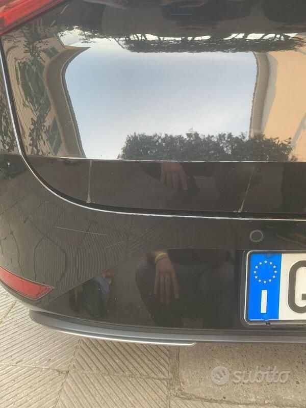 Usata Seat Leon FR 150 CV (110 kW) 2022 Nero Station wagon
