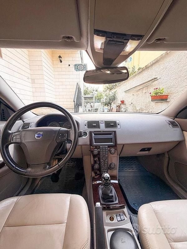 Usata Volvo S40 Summum 136 CV (100 kW) 2004 Berlina