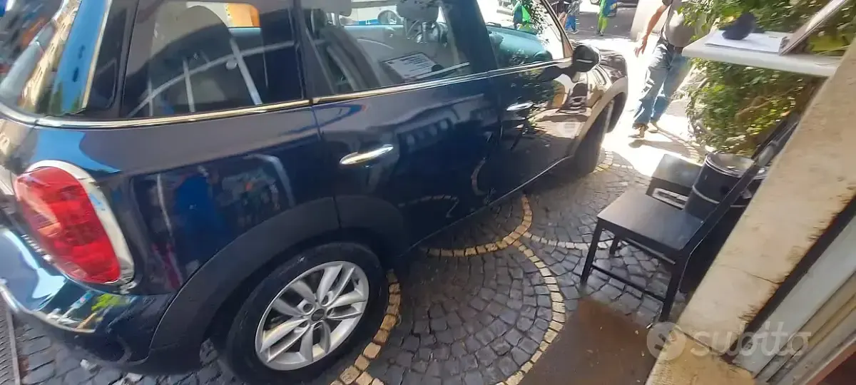 Usata Mini Cooper Countryman 111 CV (81 kW) 2011 SUV