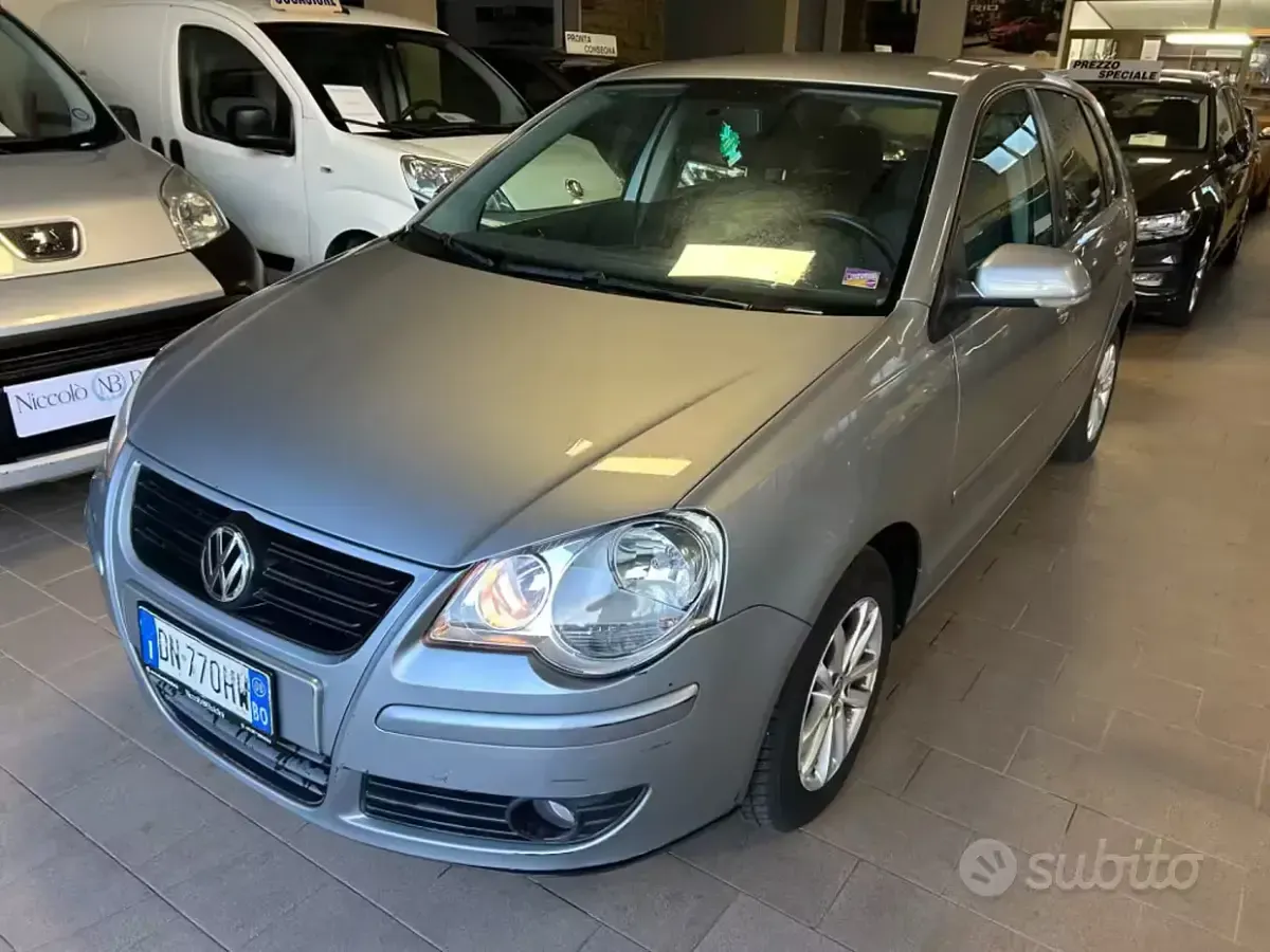 Usata VW Polo Comfortline 80 CV (58 kW) 2008 Utilitaria