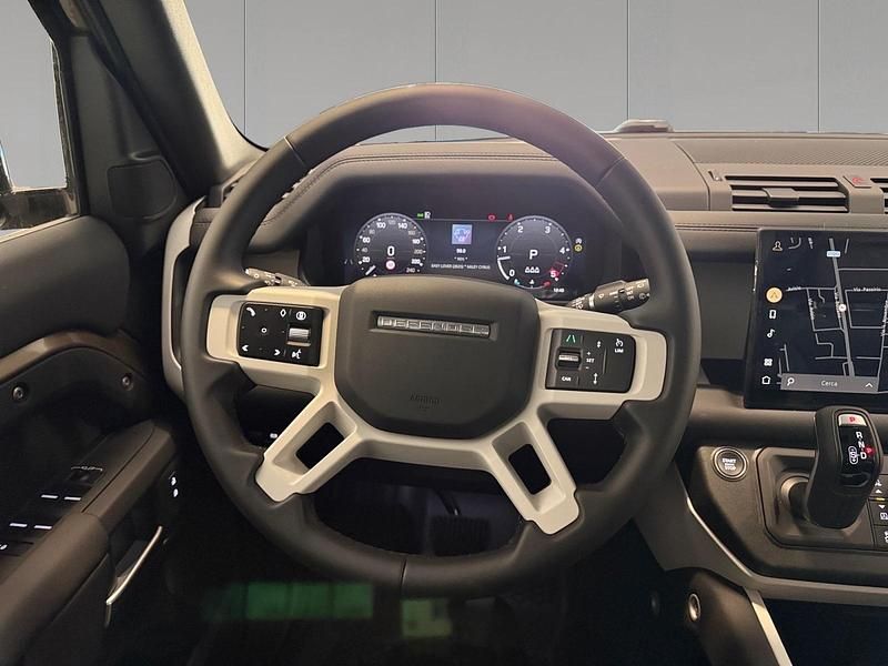 Nuova Land Rover Defender S 200 CV (147 kW) 2025 Gondwana stone gloss SUV