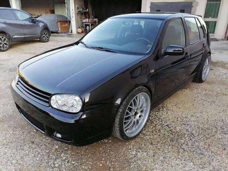 Usato 2000 VW Golf IV 2.8 Benzin 204 CV (9.000 €)