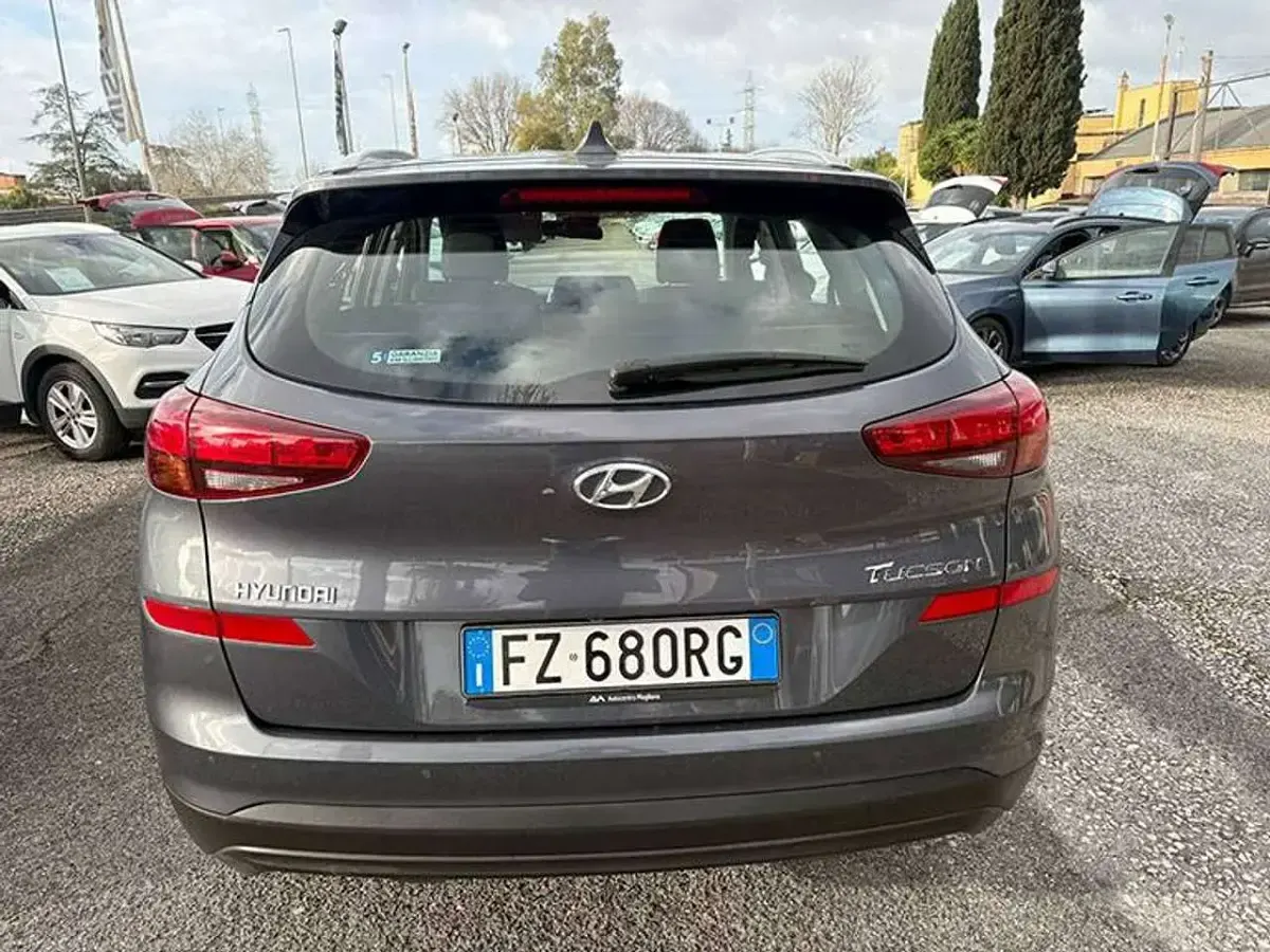 Usata Hyundai Tucson 132 CV (97 kW) 2019 Grigio SUV