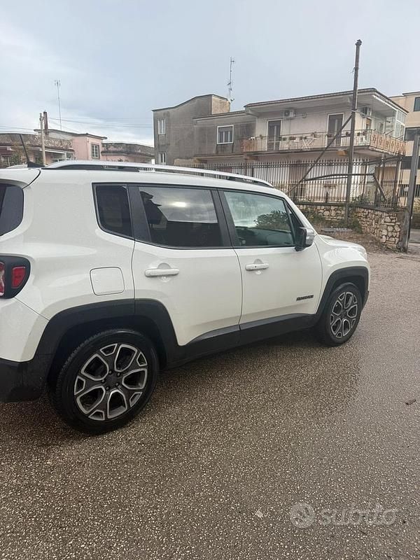 Usata Jeep Renegade 120 CV (88 kW) 2018 Bianco SUV