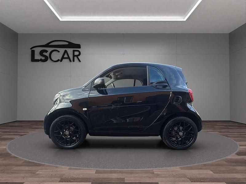 Usata Smart ForTwo Coupé Passion 71 CV (52 kW) 2018 Nero Utilitaria
