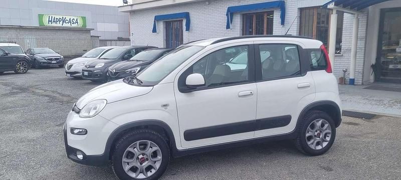 Usata Fiat Panda 4x4 S 75 CV (55 kW) 2013 Other Utilitaria