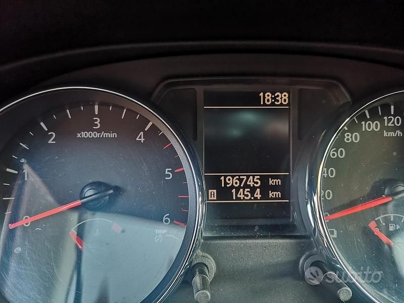 Usata Nissan Qashqai N-TEC 110 CV (80 kW) 2012 Nero SUV