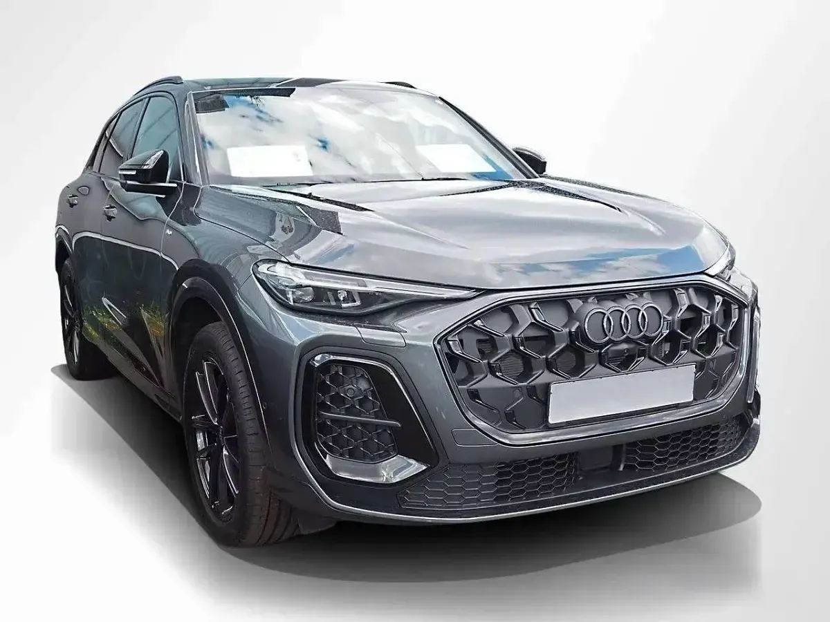 Usata Audi Q5 S-Line 204 CV (150 kW) 2025 Grigio daytona SUV