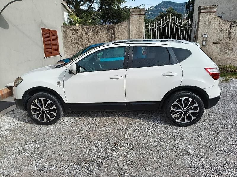Usata Nissan Qashqai 2012 Bianco SUV