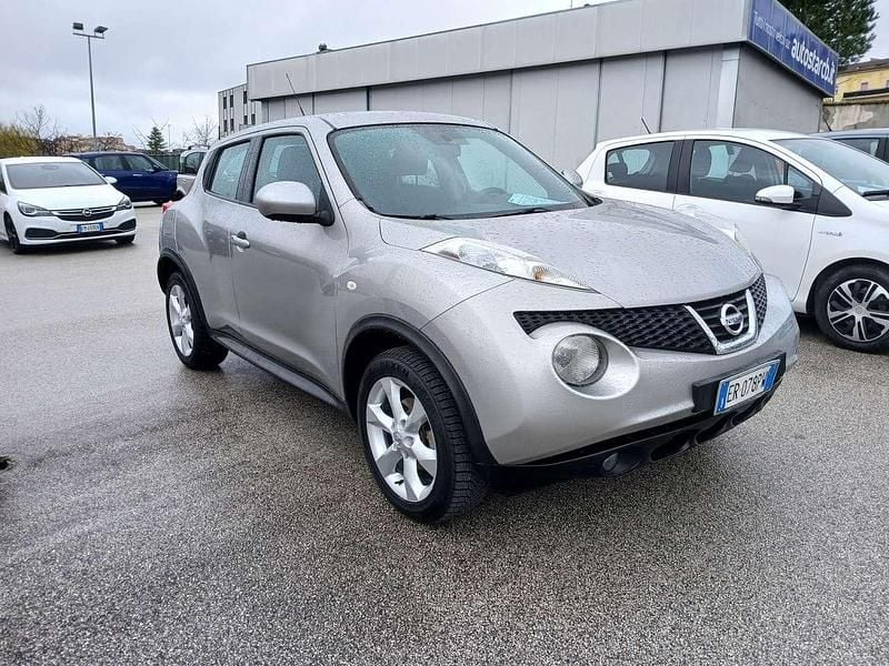 Usata Nissan Juke Acenta 110 CV (80 kW) 2013 Grigio SUV