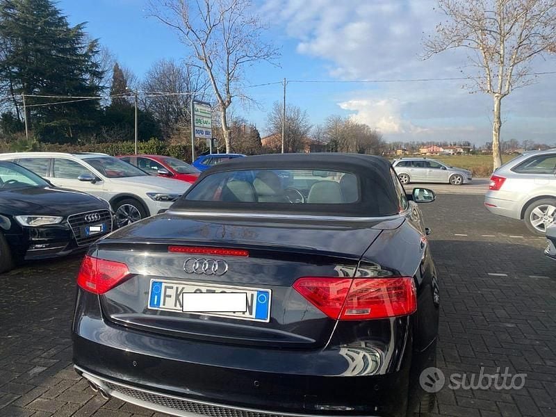 Usata Audi A5 Cabriolet Advanced 177 CV (130 kW) 2013 Nero Cabrio