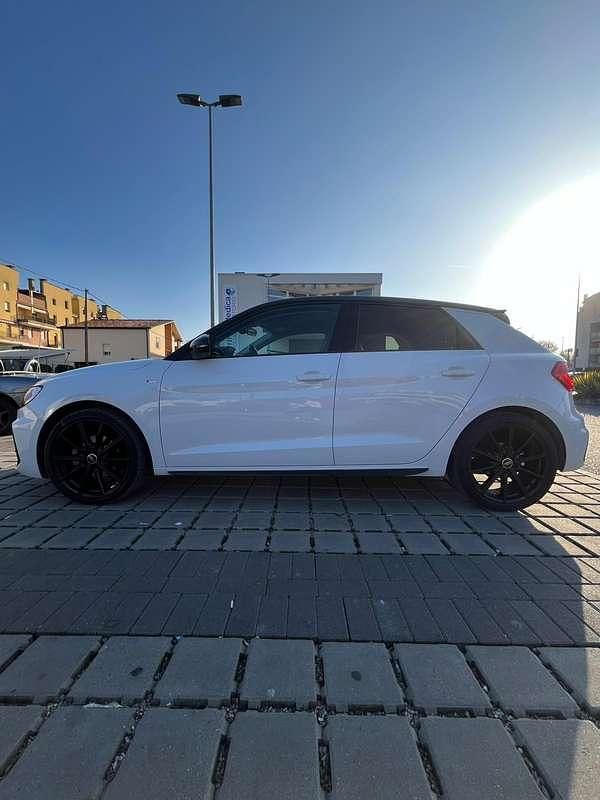 Usata Audi A1 Sportback Ambiente 95 CV (69 kW) 2023 Bianco Utilitaria