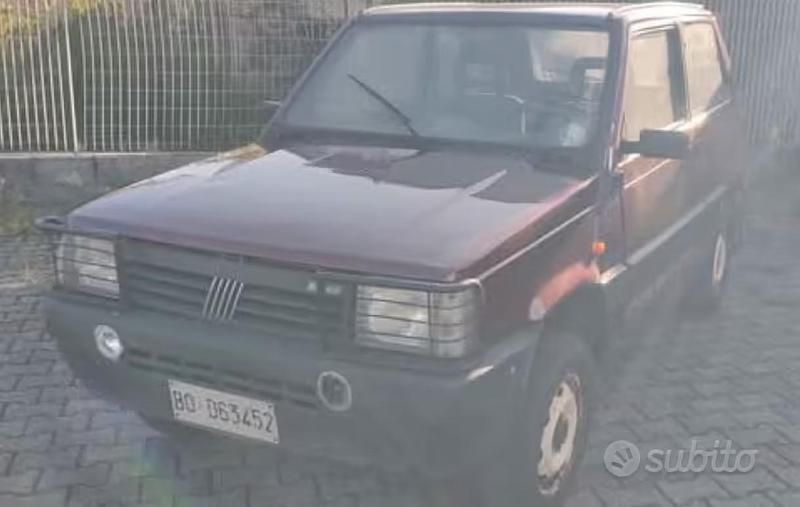Usata Fiat Panda 4x4 50 CV (36 kW) 1989 Utilitaria
