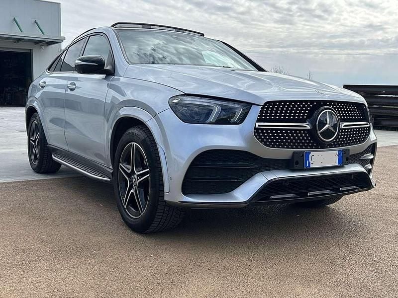 Argento Usata 2022 Mercedes GLE300 Premium Plus Coupé | 49.000 € (Ottimo prezzo) - Immagine 1/4