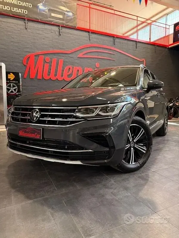 Occasion VW Tiguan Elegance 150 ch (110 kW) 2023 Gris SUV