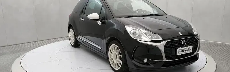 Usata Ford Tourneo Courier 95 CV (69 kW) 2018 Grigio Monovolume