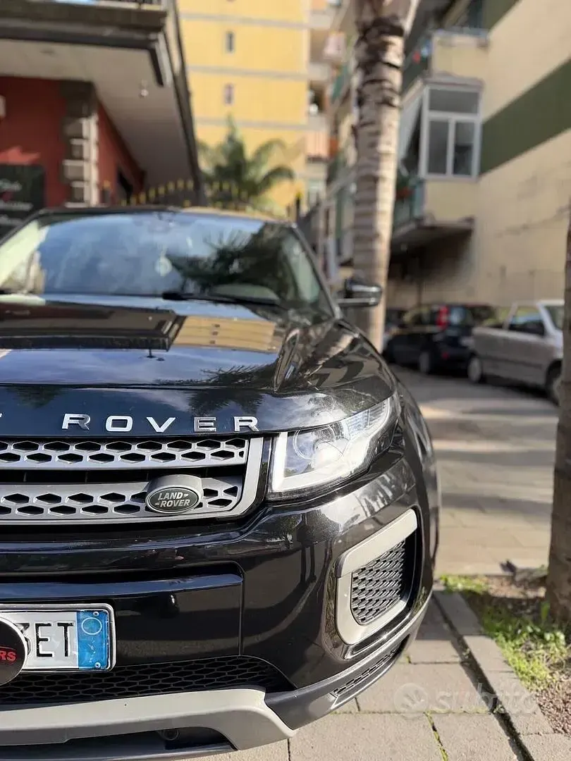 Usata Land Rover Range Rover evoque SE 150 CV (110 kW) 2016 Nero SUV