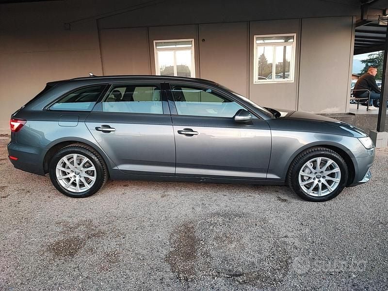 Usata Audi A4 Sport 218 CV (160 kW) 2018 Grigio Station wagon