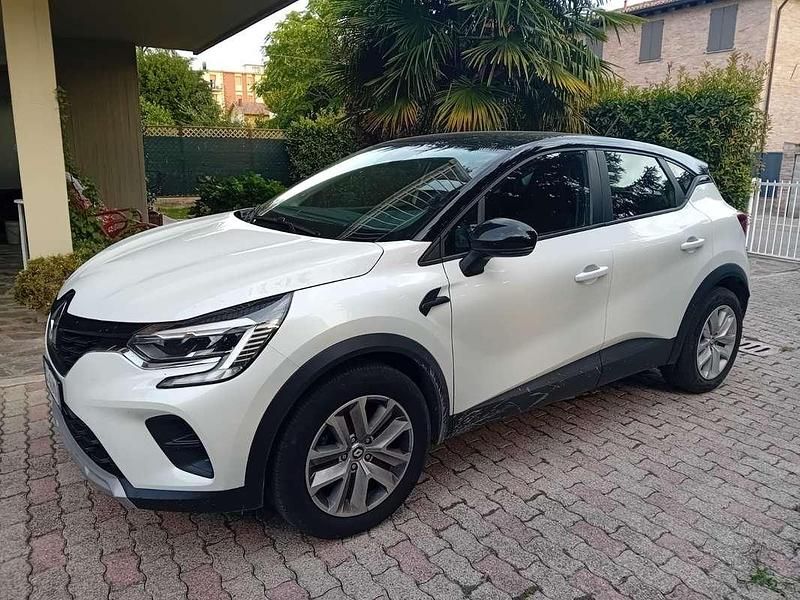Usata 2024 Renault Captur Intens SUV | 19.000 € (Buon prezzo) - Immagine 1/4