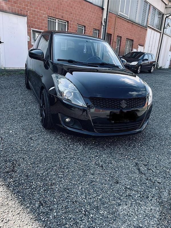Usata 2016 Suzuki Swift Due volumi | 7500 € (Ottimo prezzo) - Immagine 1/4