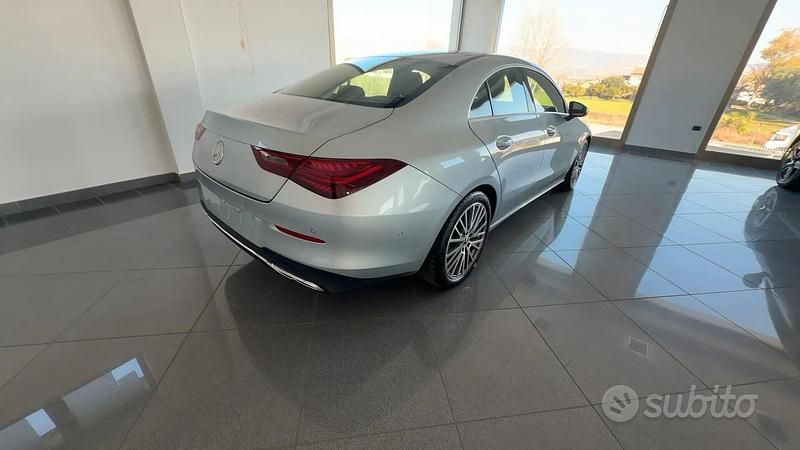 Usata Mercedes CLA180 Luxury 2024 Grigio Berlina