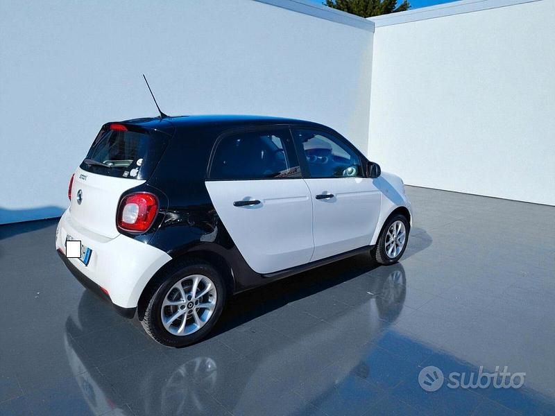 Usata Smart ForFour Prime 95 CV (69 kW) 2018 Bianco Utilitaria
