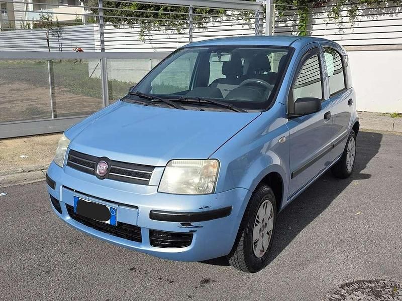 Blu/azzurro Usata 2009 Fiat Panda Dynamic Utilitaria | 2900 € (Super prezzo) - Immagine 1/4