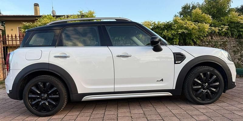Usata Mini Cooper D Countryman Hype 150 CV (110 kW) 2020 Bianco SUV