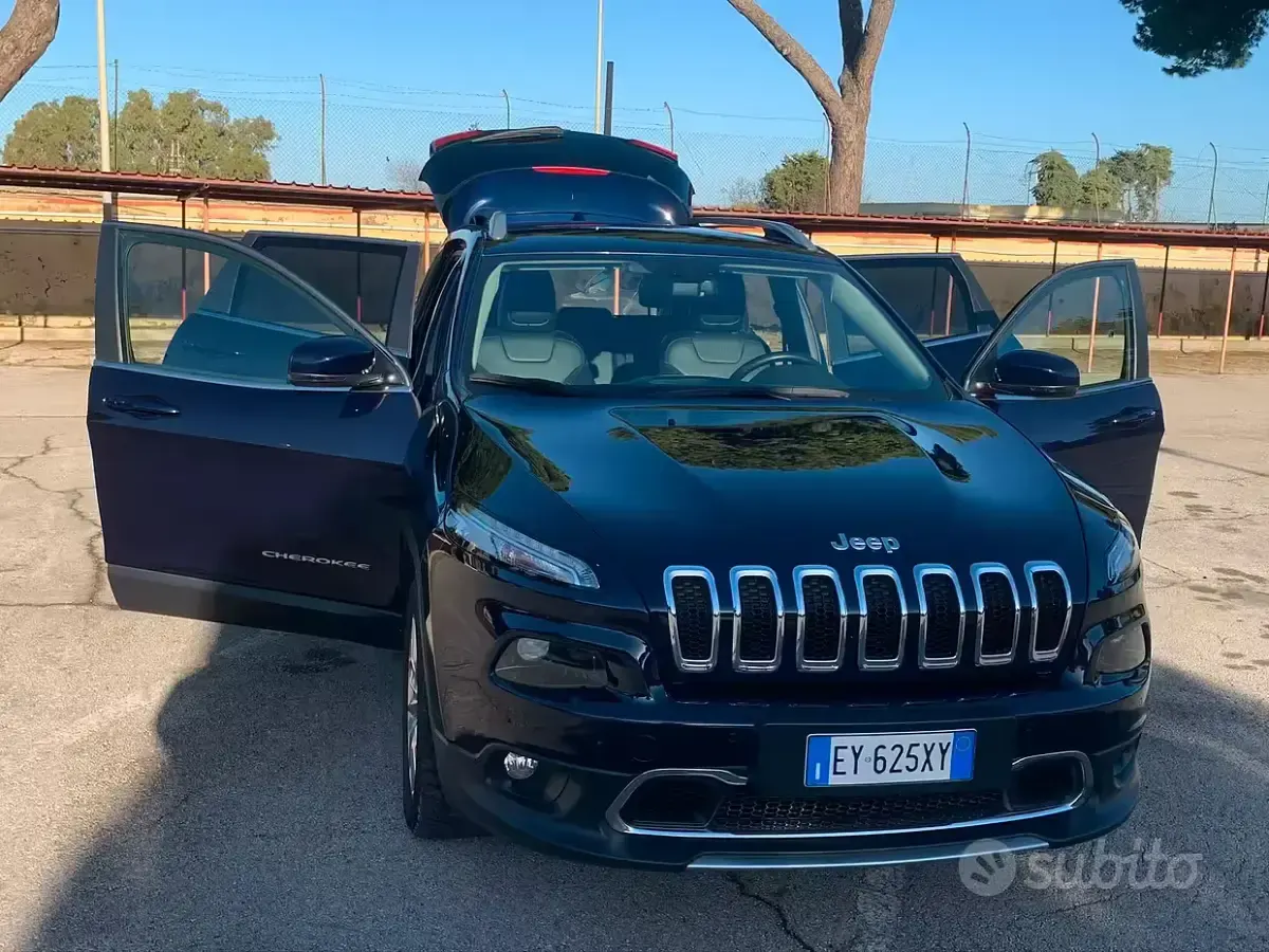 Second-hand Jeep Cherokee 170 CP (125 kW) 2015 SUV