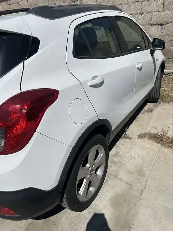 Usata Opel Mokka S 131 CV (96 kW) 2015 Bianco SUV