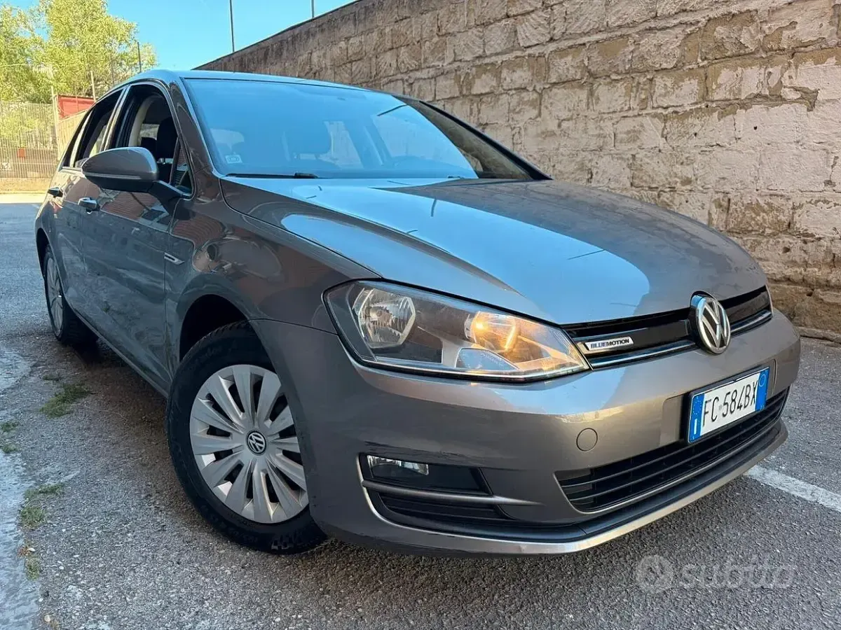 Usata VW Golf VII Executive 110 CV (80 kW) 2016 Grigio Berlina
