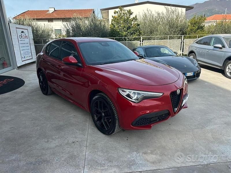 Usata Alfa Romeo Stelvio Competizione 210 CV (154 kW) 2020 Rosso SUV
