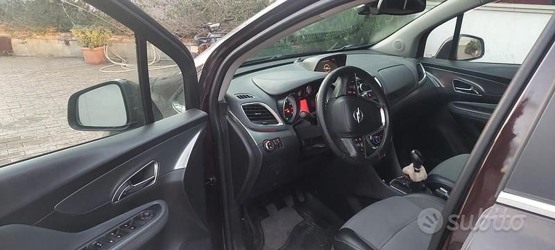 Marrone Usata 2015 Opel Mokka SUV | 7500 € (Cara) - Immagine 1/4