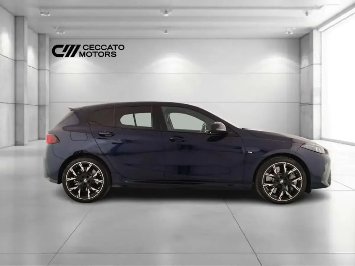 Usata BMW 120 M Sport 163 CV (119 kW) 2025 Blu Utilitaria