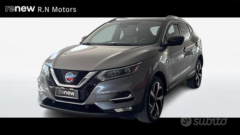 Grigio Usata 2018 Nissan Qashqai Tekna+ SUV | 18.500 € (Cara) - Immagine 1/4
