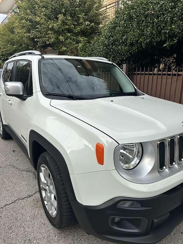 Usata Jeep Renegade Limited 120 CV (88 kW) 2017 SUV