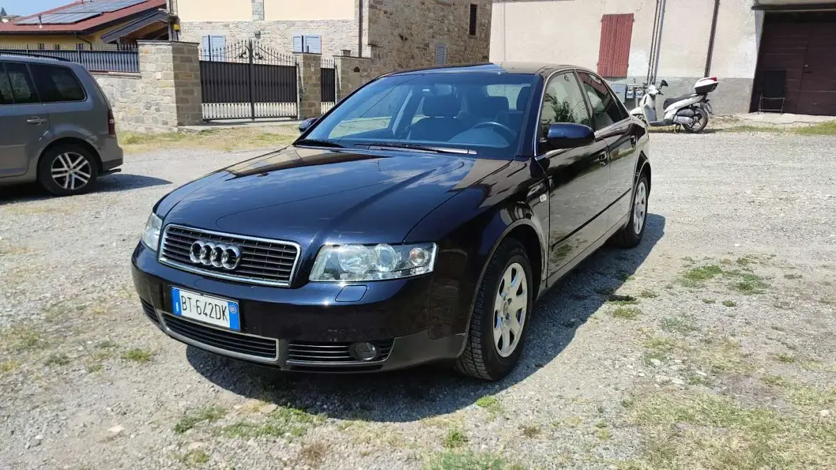 Usata Audi A4 Ambiente 131 CV (96 kW) 2001 Berlina
