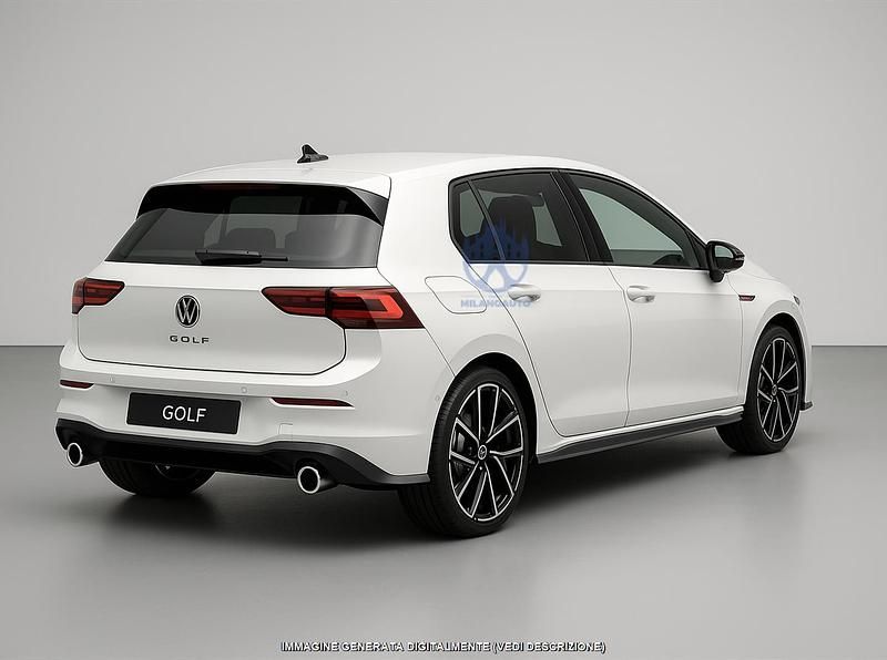 Usata VW Golf VIII Style 245 CV (180 kW) 2024 Bianco Utilitaria