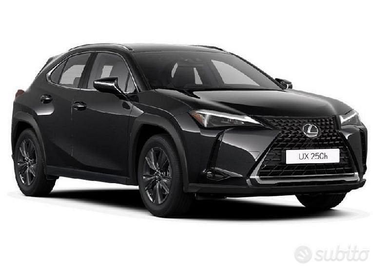 Usata Lexus UX 184 CV (135 kW) 2023 Grigio SUV