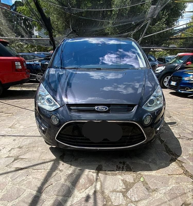 Nero Usata 2013 Ford S-MAX Titanium Monovolume | 6500 € (Ottimo prezzo) - Immagine 1/4