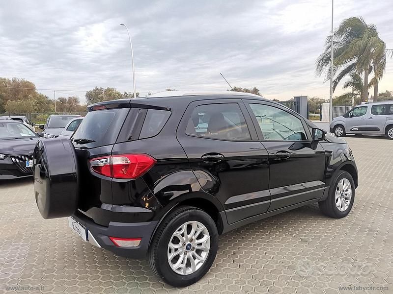 Usata Ford Ecosport Titanium 90 CV (66 kW) 2015 Nero SUV
