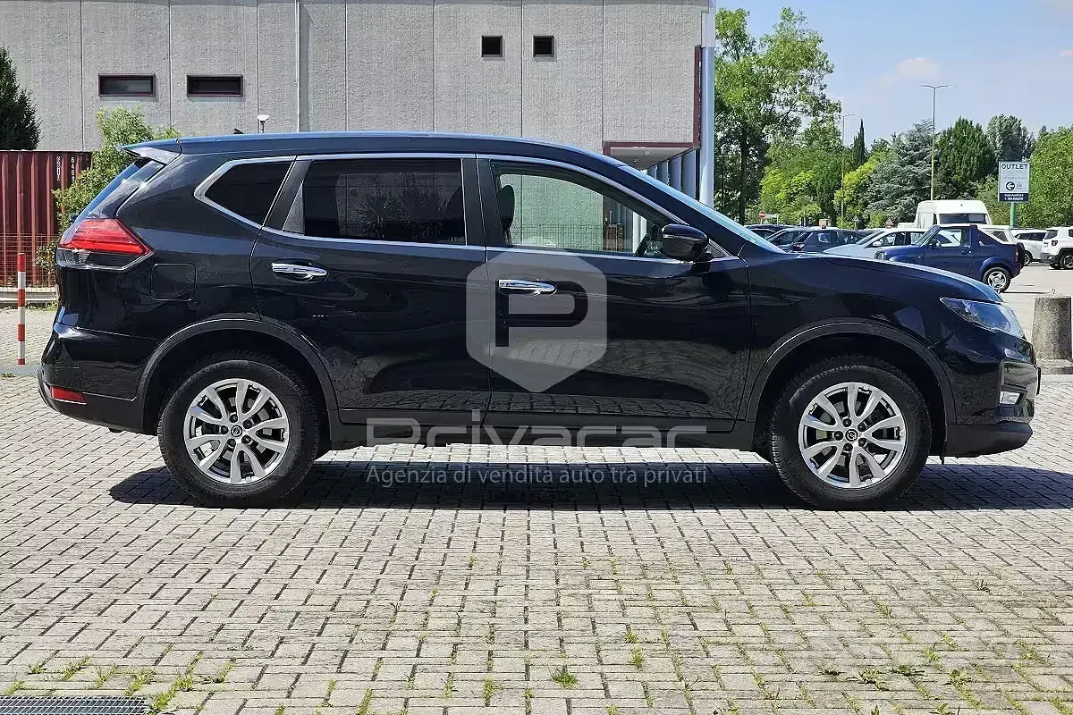 Begagnad Nissan X-Trail Acenta 131 HK (96 kW) 2018 Svart SUV