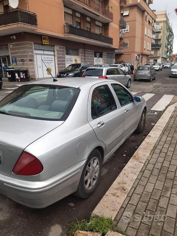 Usata Lancia Lybra 2003 Grigio Berlina